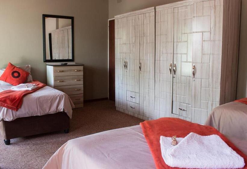 חדר משפחתי דלוקס, Gemstone Guest House