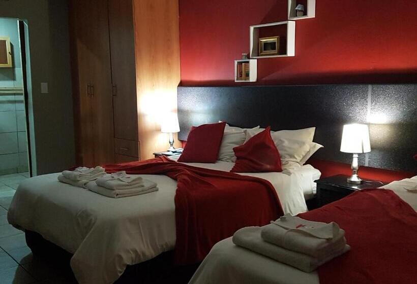 חדר סטנדרט לשלושה, Gemstone Guest House