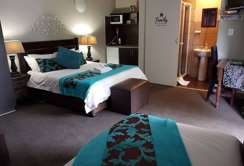 חדר משפחתי, Gemstone Guest House