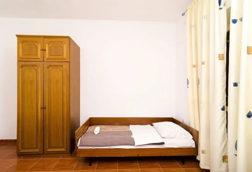 スタンダード４人部屋, Guest House Kiko