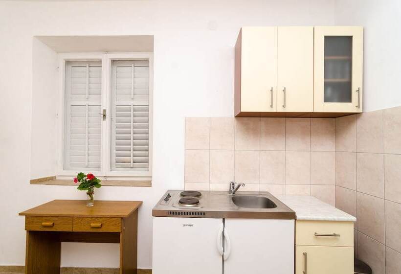 Апартаменты 1 Спальня Вид на Море с Балконом, Guest House Kiko