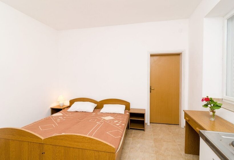 オーシャンビューバルコニー付きワンベッドルームアパートメント, Guest House Kiko