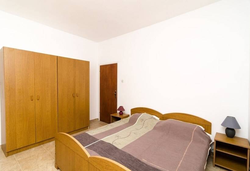 オーシャンビューバルコニー付きワンベッドルームアパートメント, Guest House Kiko