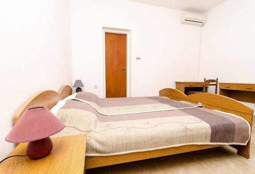 オーシャンビューバルコニー付きワンベッドルームアパートメント, Guest House Kiko