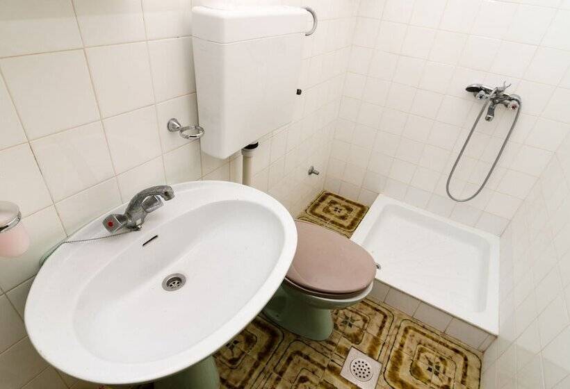 スタンダードスタジオ, Guest House Kiko