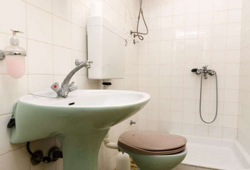 スタンダードスタジオ, Guest House Kiko