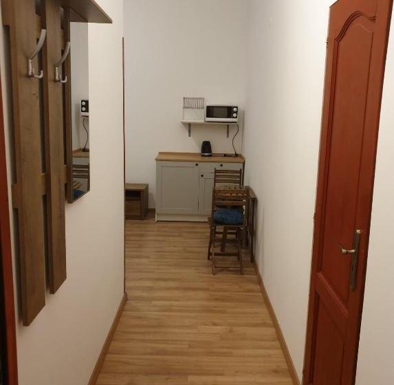 Номер Стандарт, Guest House Orczy Park