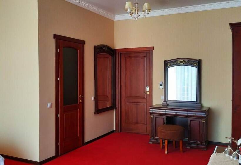 اتاق استاندارد یک نفره, Azimut Hotel Nalchik