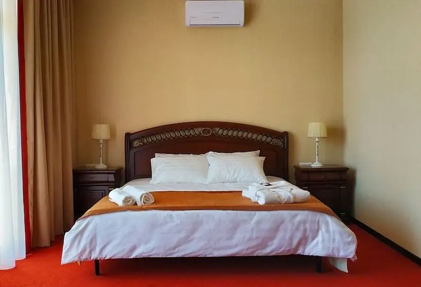 スーペリアールーム, Azimut Hotel Nalchik