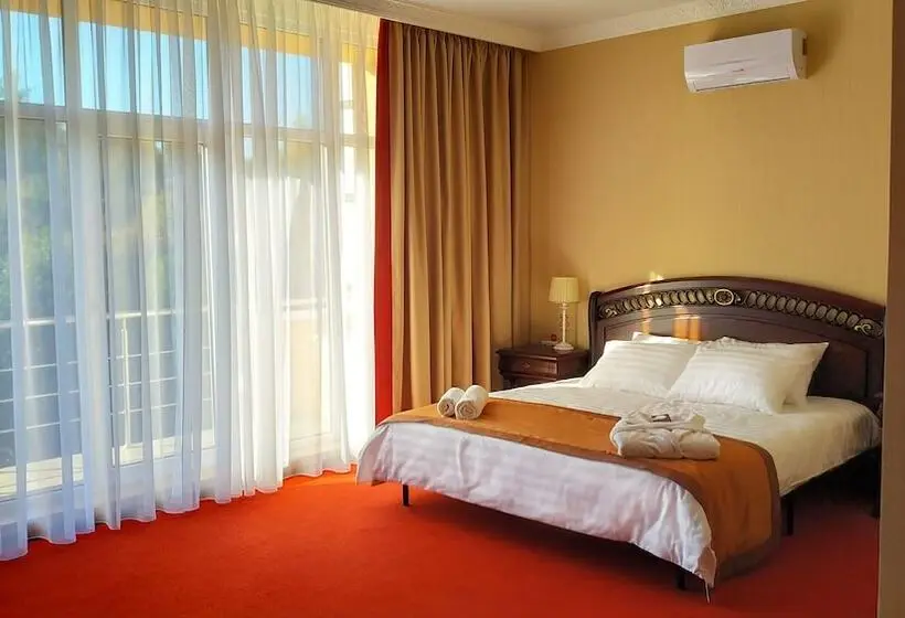 プレジデントスイートルーム, Azimut Hotel Nalchik