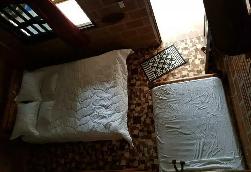 スタンダードトリプルルーム, Arqueológico San Agustín