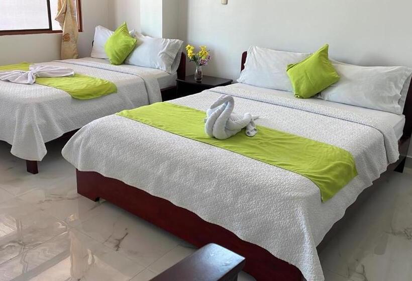 Standard Szoba, Hostal Carliza