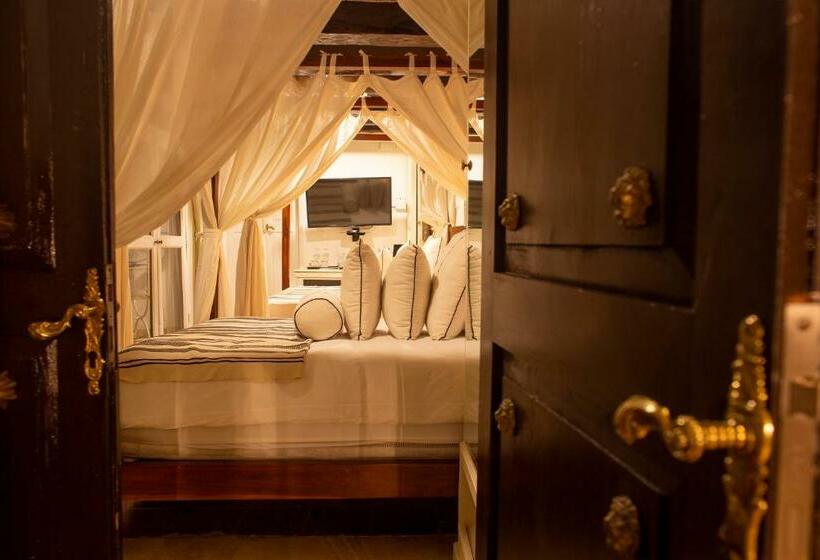 Полулюкс с Балконом, Leones De Alba Hotel Boutique