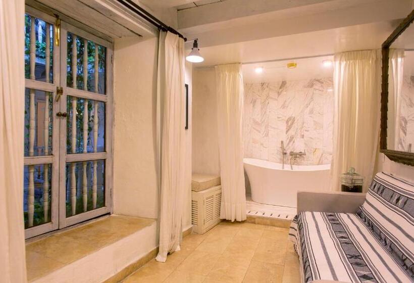 Люкс Кровать Кинг, Leones De Alba Hotel Boutique