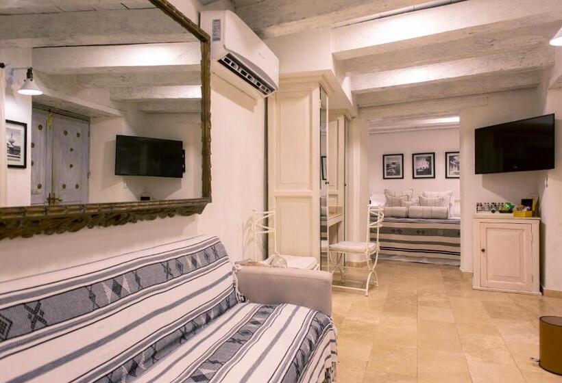 سوئیت با تخت بزرگ, Leones De Alba Hotel Boutique