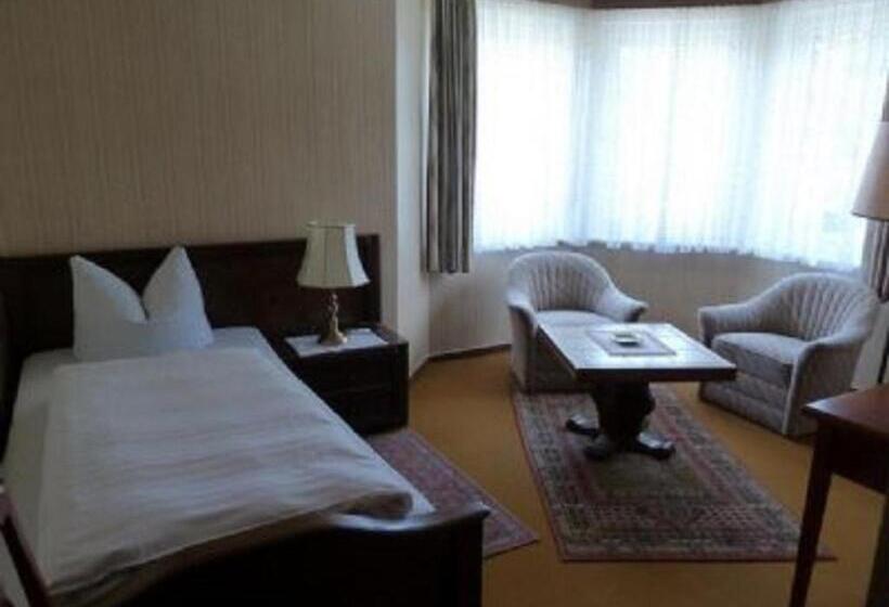 اتاق استاندارد یک نفره, Pension Cecilie