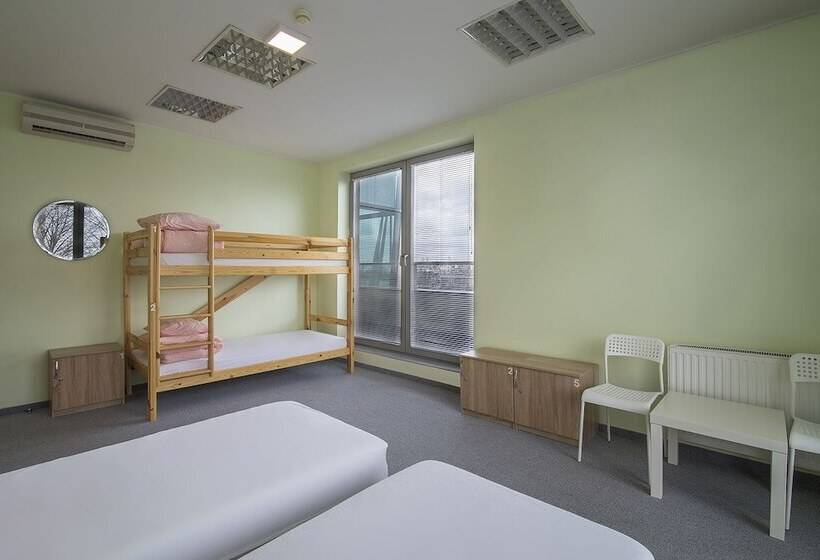 اتاق استاندارد, Sea Hostel