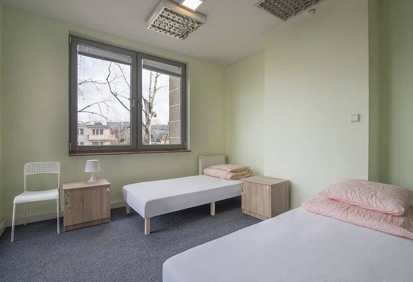 تختخواب در اتاق مشترک, Sea Hostel
