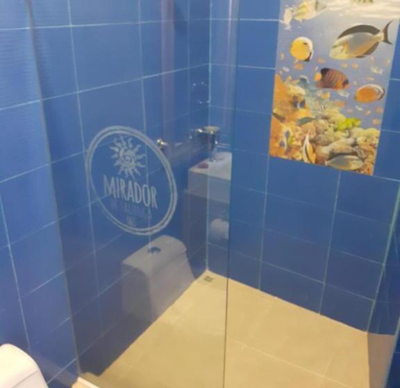 اتاق استاندارد با بالکن, Tnt Mirador