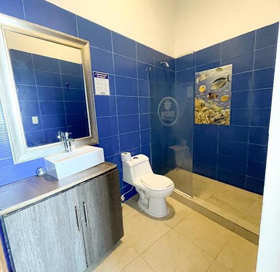 اتاق استاندارد با بالکن, Tnt Mirador