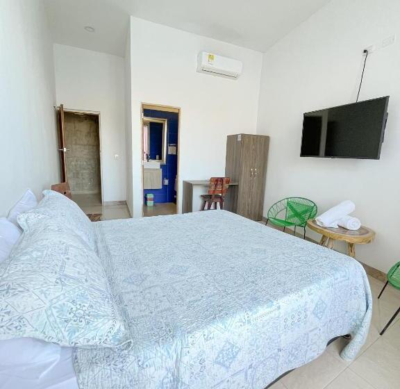 اتاق استاندارد با بالکن, Tnt Mirador