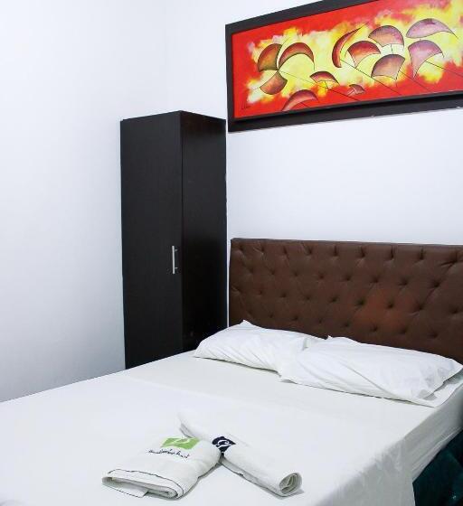 غرفة إقتصادية, Bucaramanga Plaza