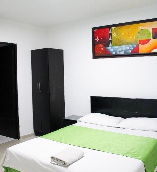 غرفة إقتصادية, Bucaramanga Plaza