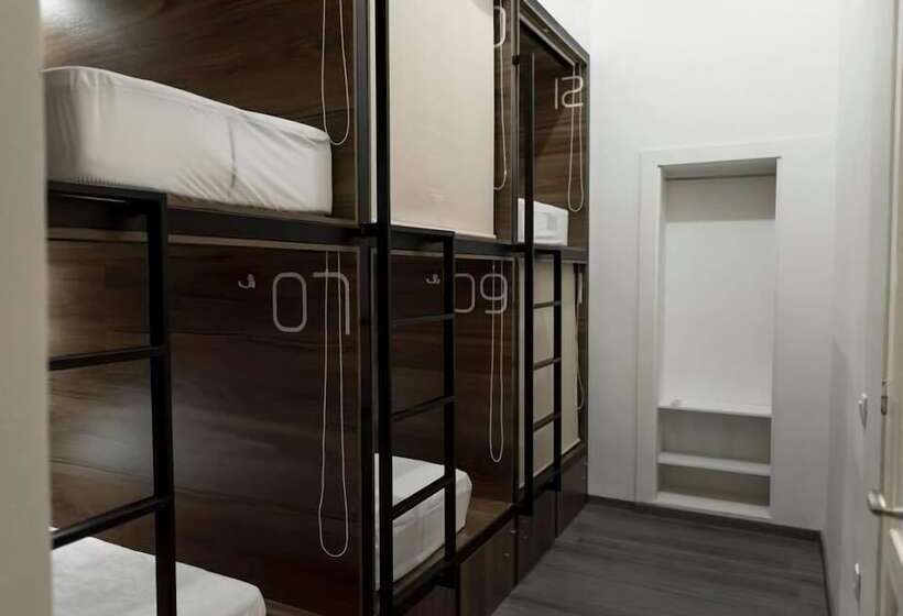 מיטה בחדר משותף, Kumba Hostel