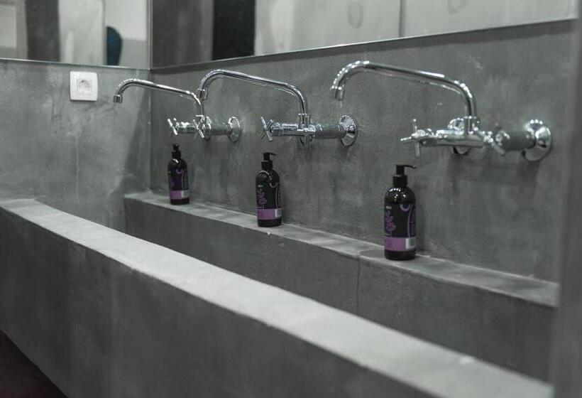 מיטה בחדר משותף, Kumba Hostel