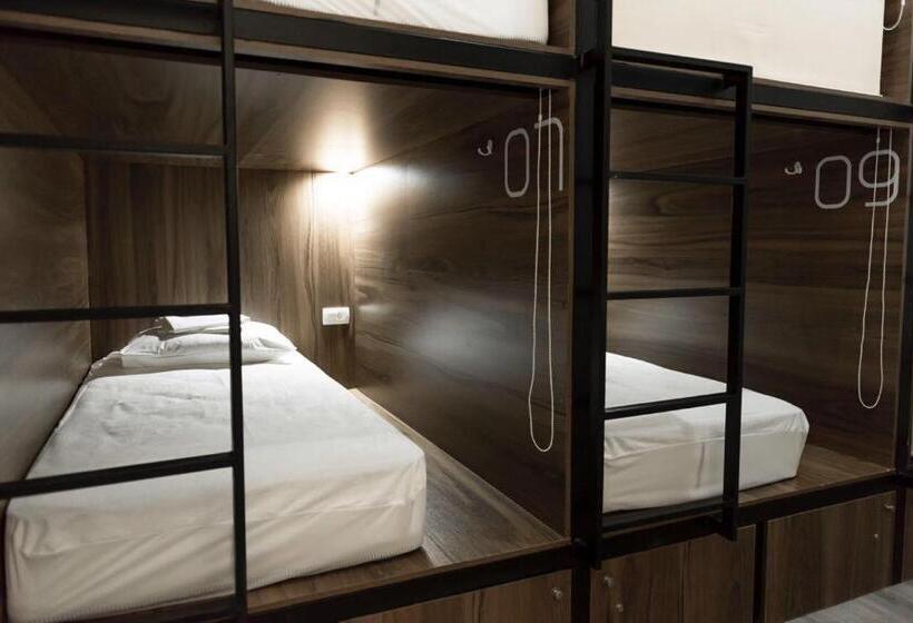 מיטה בחדר משותף, Kumba Hostel