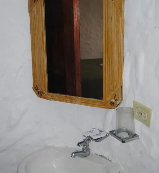 اتاق استاندارد سه نفره, Hostal Galapagos By Bar De Beto