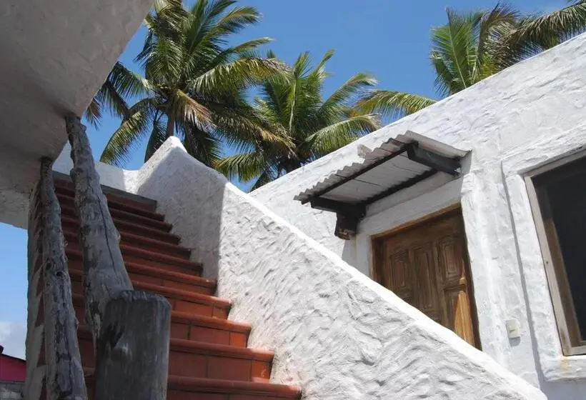 سوییت با چشمانداز دریا, Hostal Galapagos By Bar De Beto