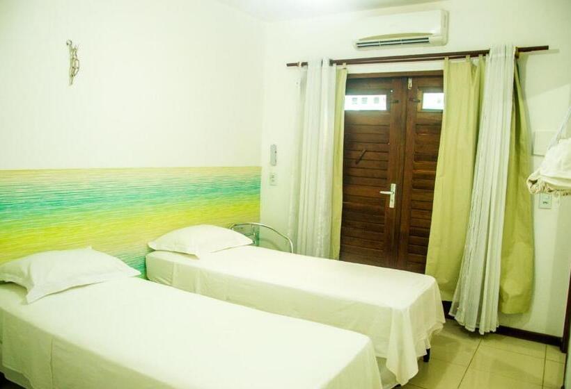 غرفة قياسية, A Casa é Sua!