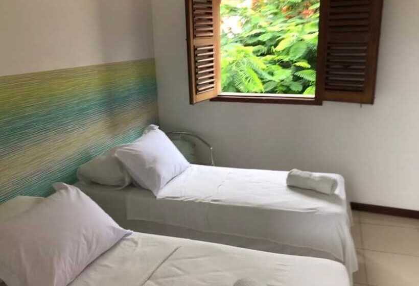 غرفة قياسية, A Casa é Sua!