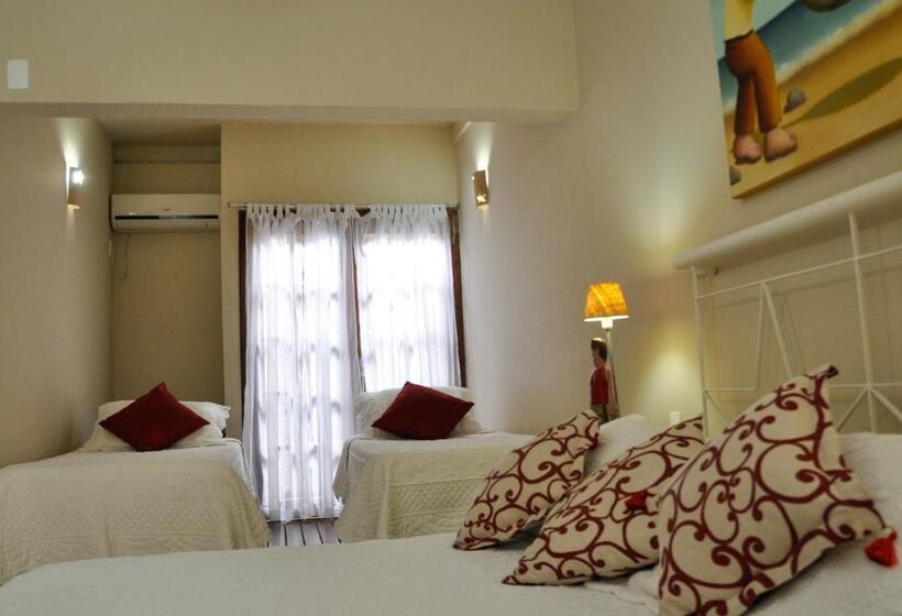 バルコニー付スタンダード４ベッドルーム, Pousada Ilha Brazil