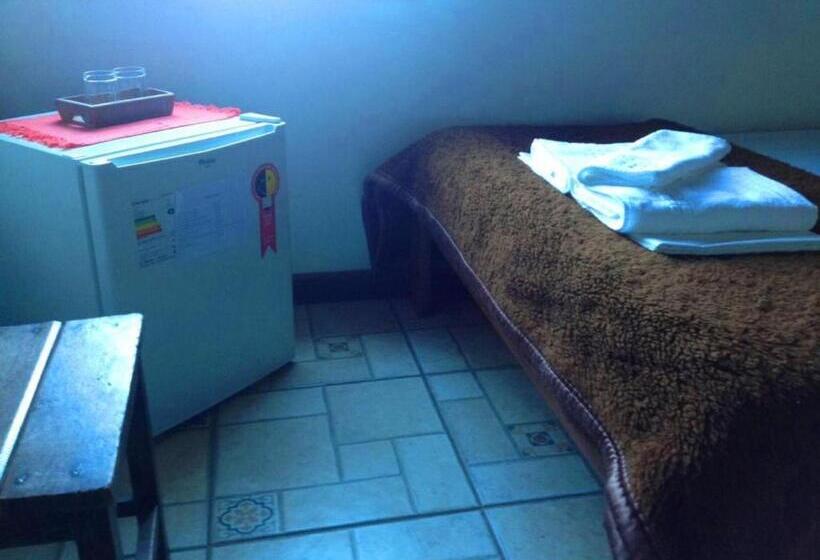 اتاق استاندارد چهار تخته, Pousada Recanto De Minas