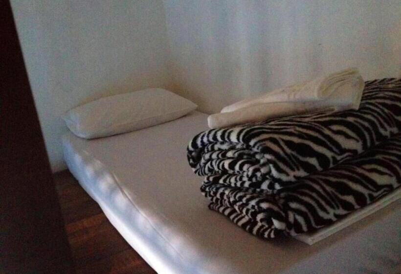 اتاق استاندارد چهار تخته, Pousada Recanto De Minas