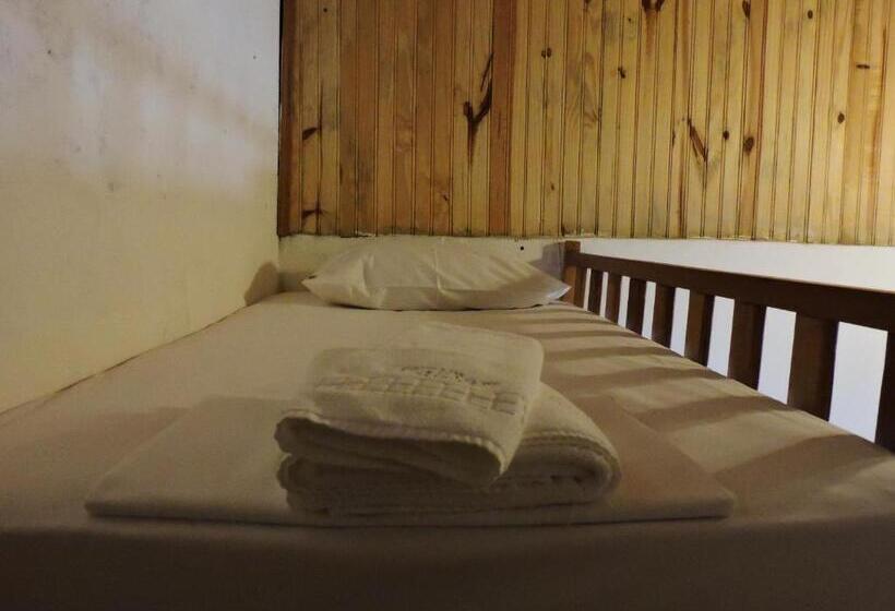 اتاق استاندارد چهار تخته, Pousada Recanto De Minas