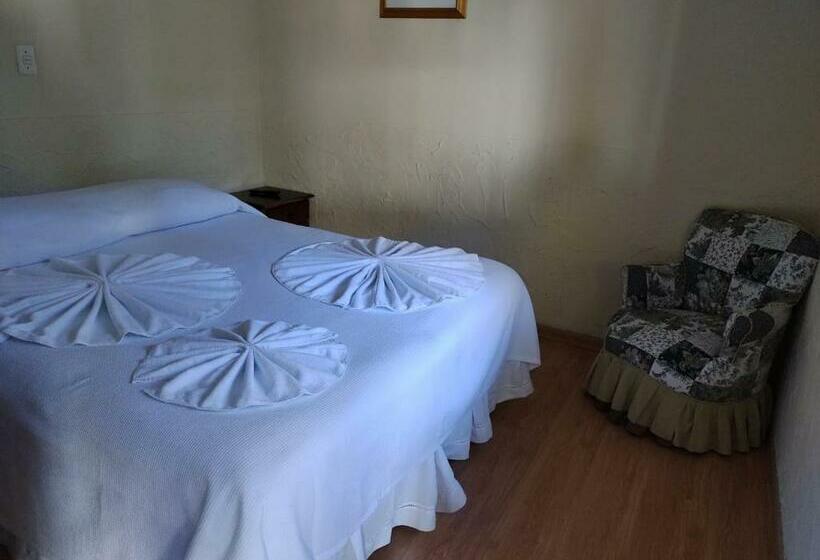 Quarto Estandar, Pousada Vila Tio Lé