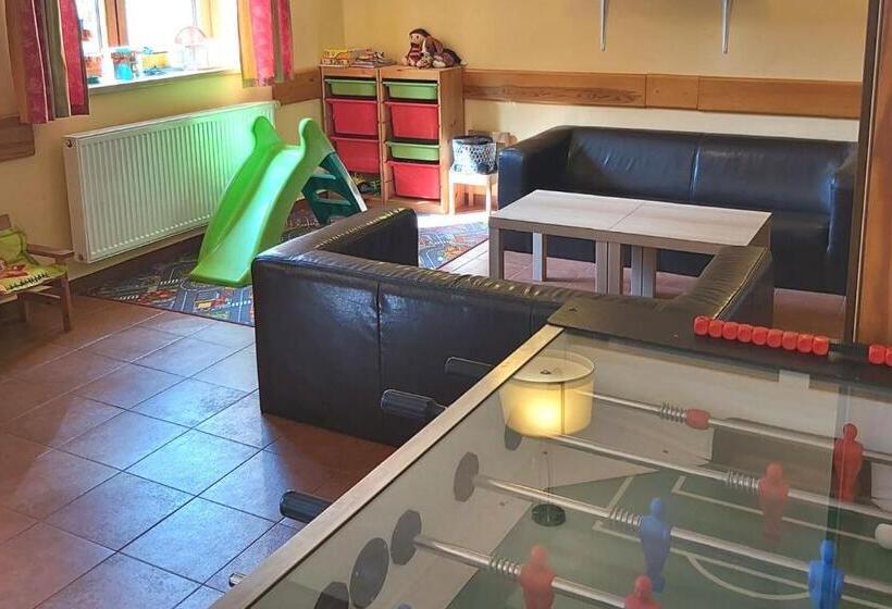 בקתת חדר, Chalupa Chiranka