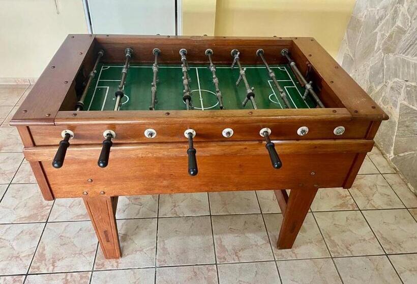 اتاق خانوادگی, Pousada Das águas