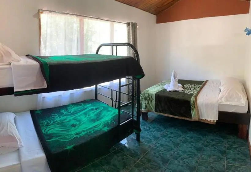 バス共有のスタンダードルーム, Cabinas Vista Al Golfo