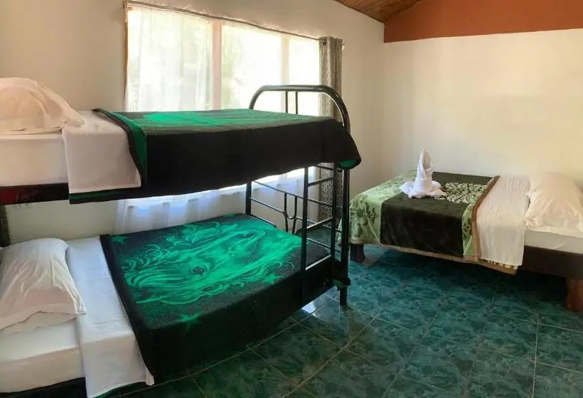 バス共有のスタンダードルーム, Cabinas Vista Al Golfo