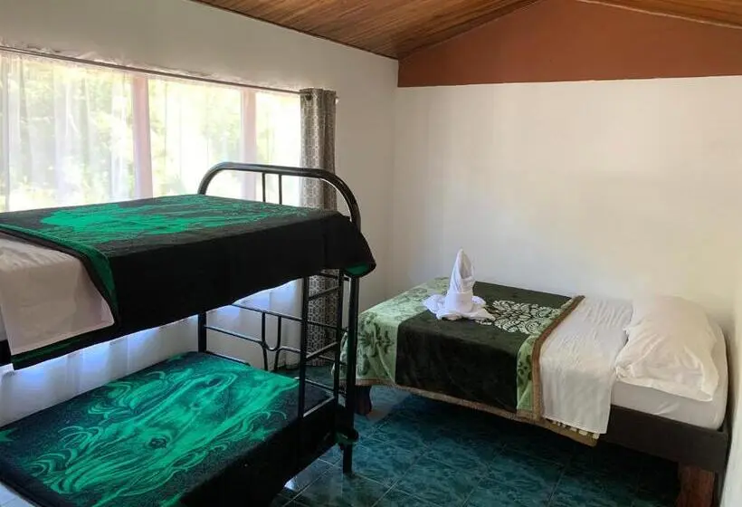 バス共有のスタンダードルーム, Cabinas Vista Al Golfo