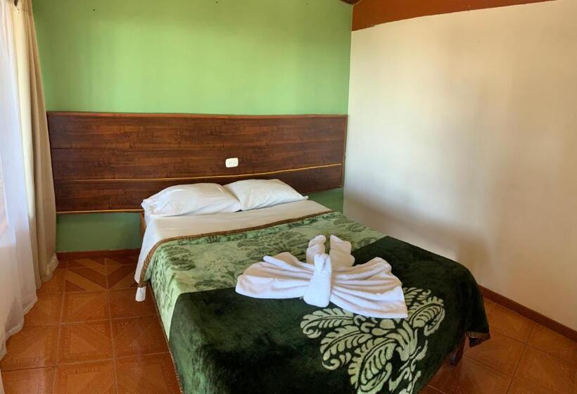 اتاق استاندارد با سرویس بهداشتی مشترک, Cabinas Vista Al Golfo