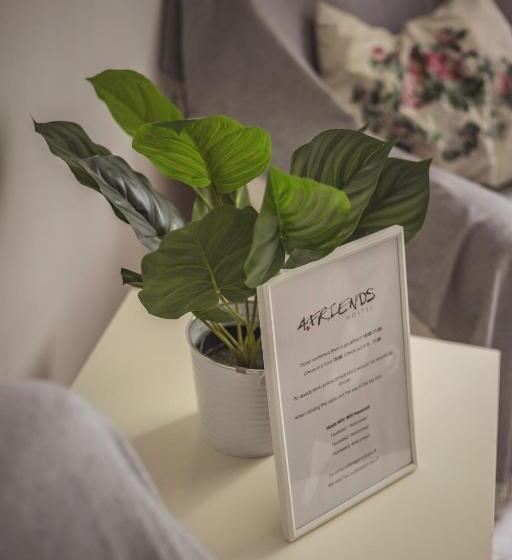 غرفة قياسية, 4 Couples & 4 Friends Hostel