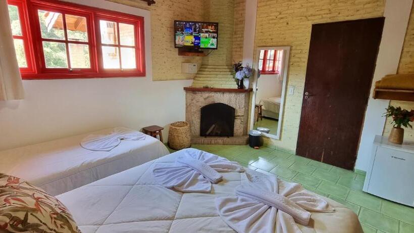 デラックスファミリールーム, Alas De La Sierra