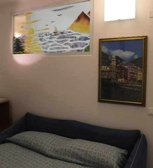 اتاق کلاسیک چهارنفره, Rina Rooms