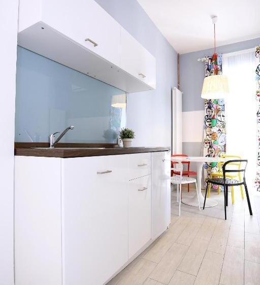 デラックススタジオ, Guesthouse Villa Maggie