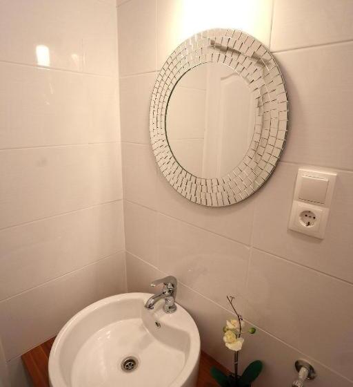 デラックススタジオ, Guesthouse Villa Maggie